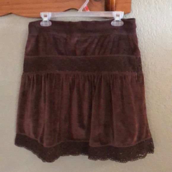 bcbgmaxazria Brown Pull-on P/L Velvet/Lace Skirt - Picture 2 of 8